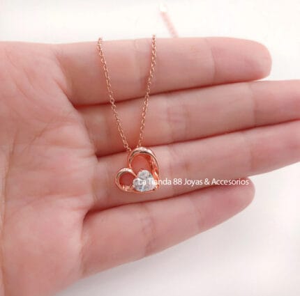 Collar Mujer Corazón Amor Bañado en Oro de 18k.