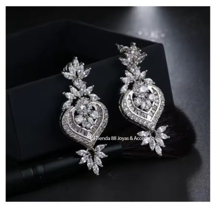 Aretes Pendientes Deluxe Fiesta Mujer Gota de Cristal - Blanco